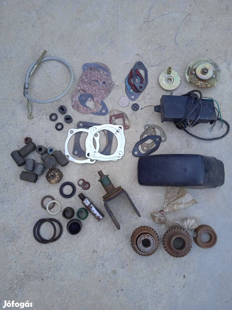 2 ütemű Trabant bontott alkatrészek