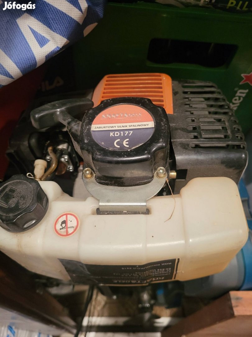 2 ütemű csónakmotor