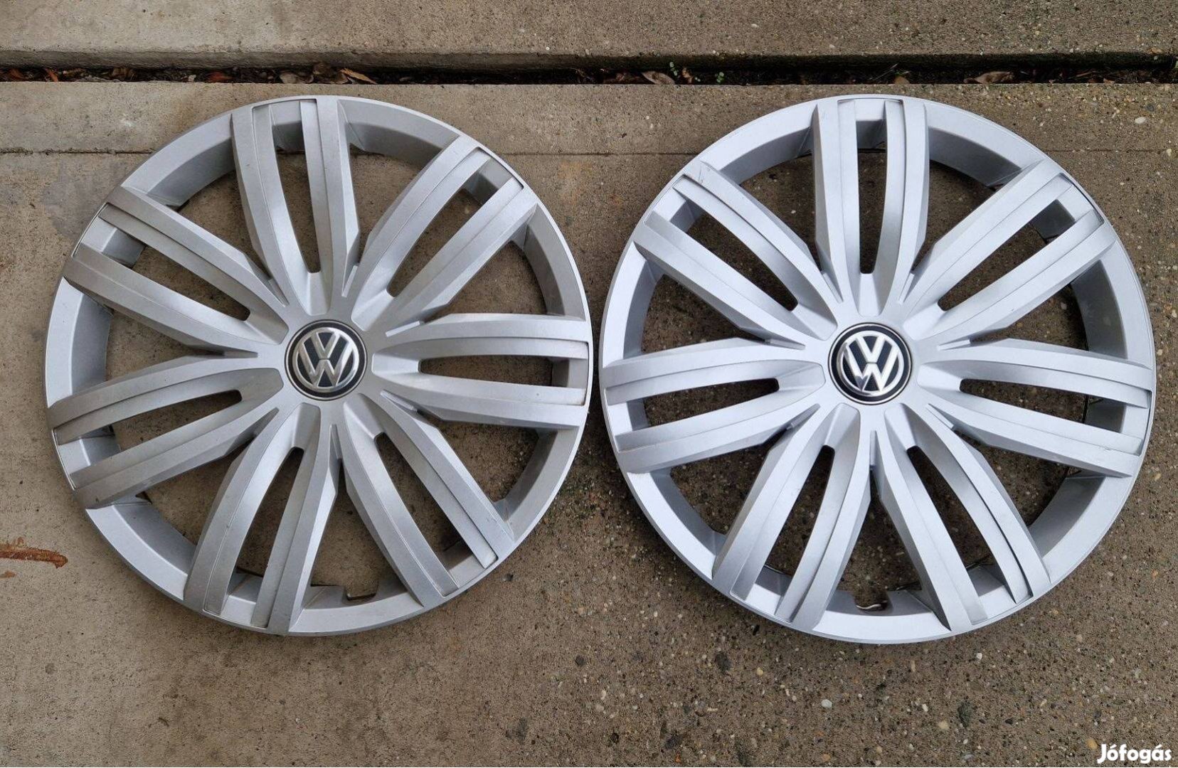 2db 16" VW Volkswagen gyári dísztárcsa