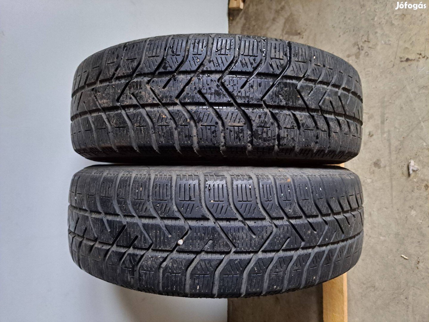 2db 175/65 R14 Pirelli Winter téli gumi eladó!!! ára 3500Ft/db