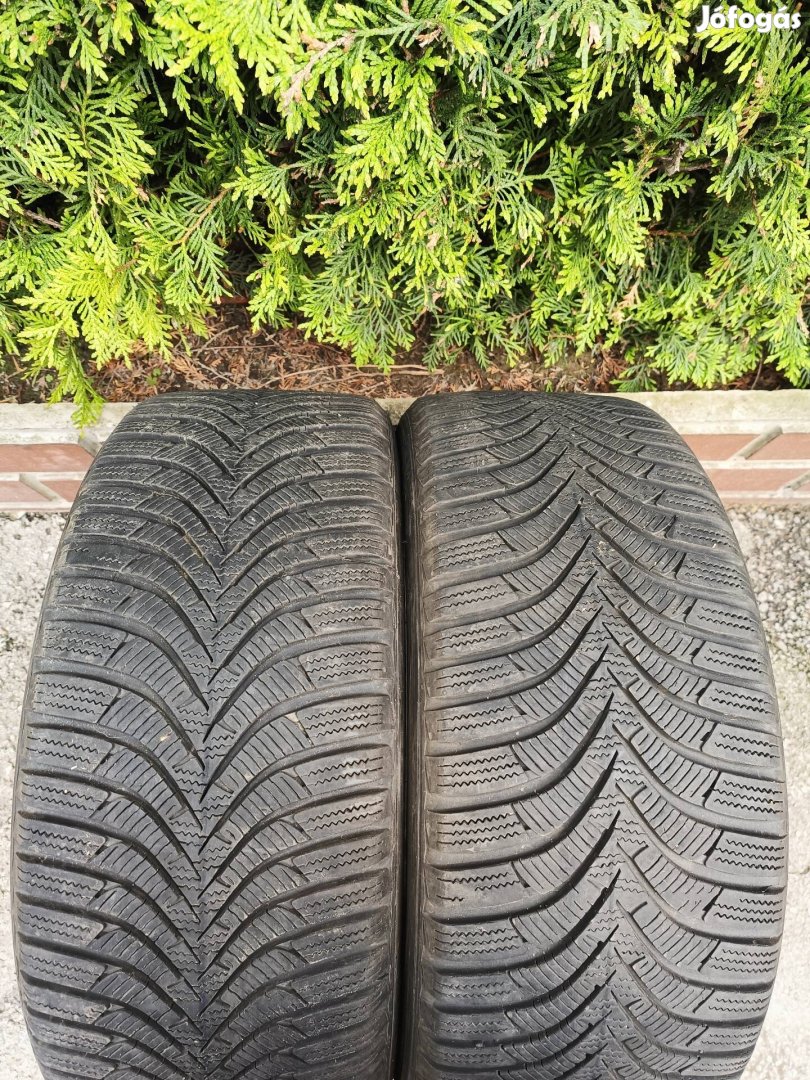 2db 17 / 17" Hankook Winter i*cept RS2 225/45 R17 téli gumi