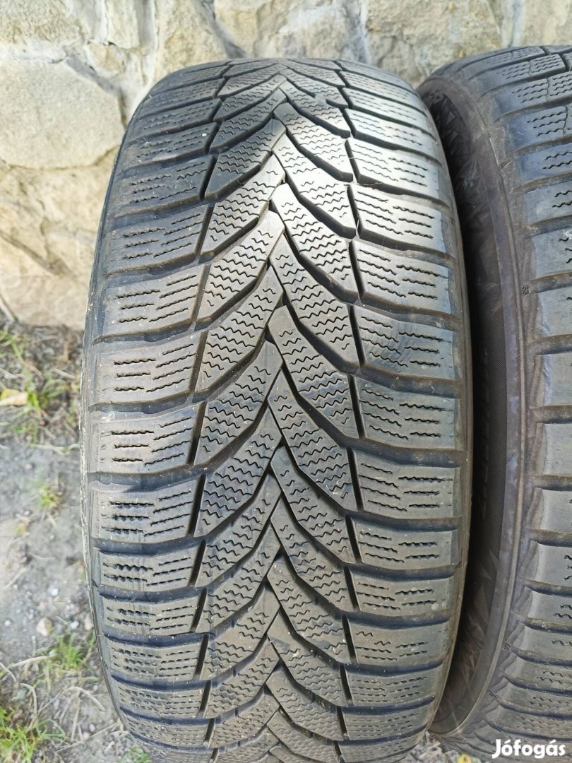 2db 17 / 17" Nexen 215/55 R17 téli gumik