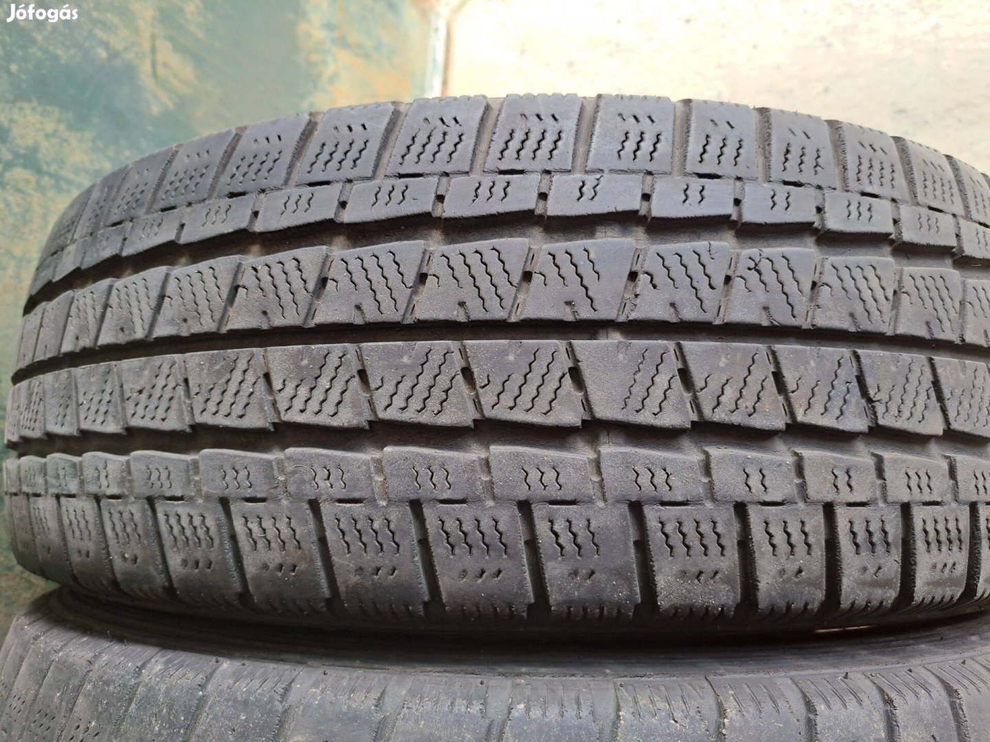 2db 195/60 R16c Falken Eurowinter Van01 Téli teherautó gumi eladó!!!