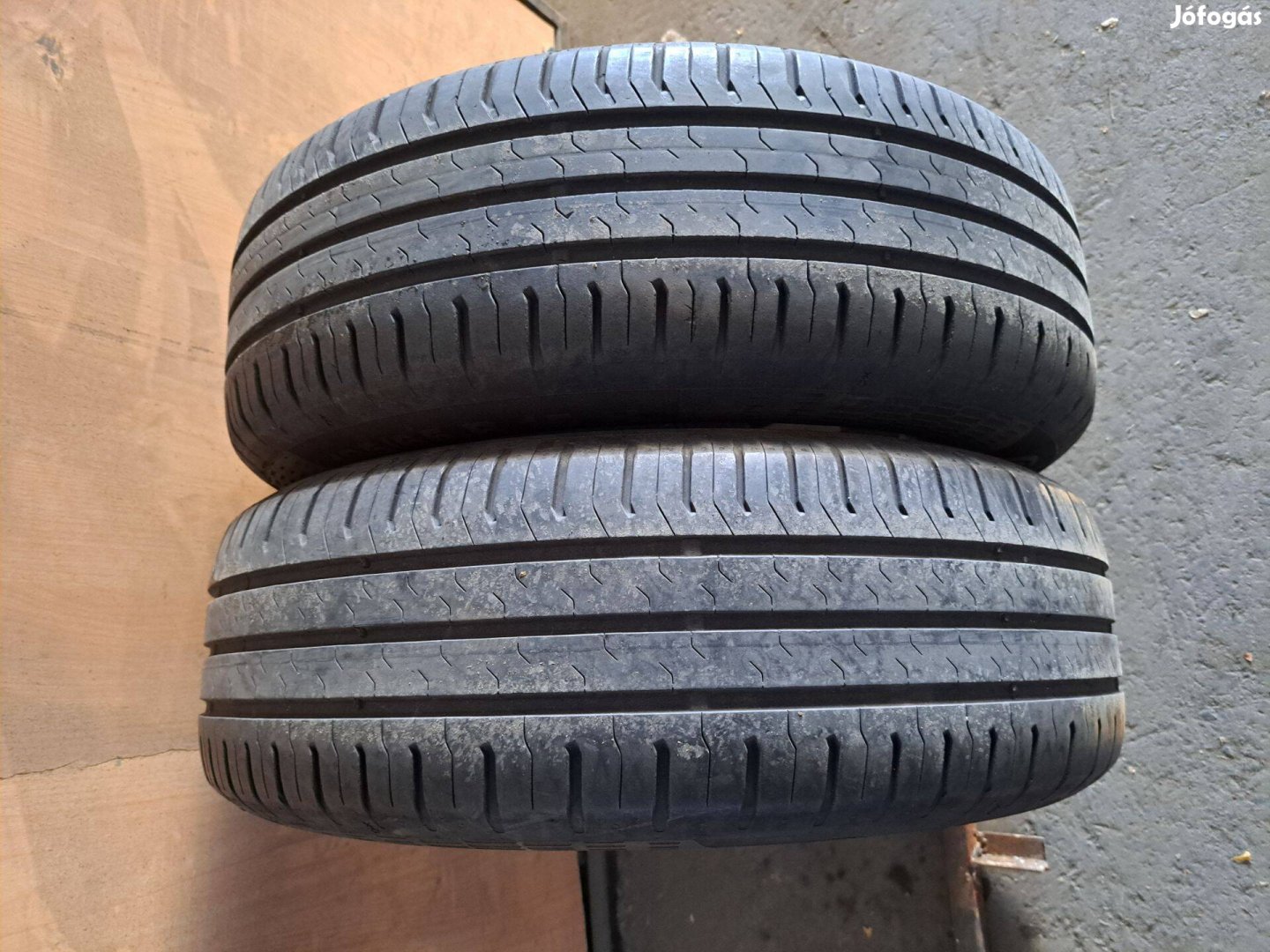 2db 195/65 R15 Continental Contiecocontact 5 Nyári gumi eladó