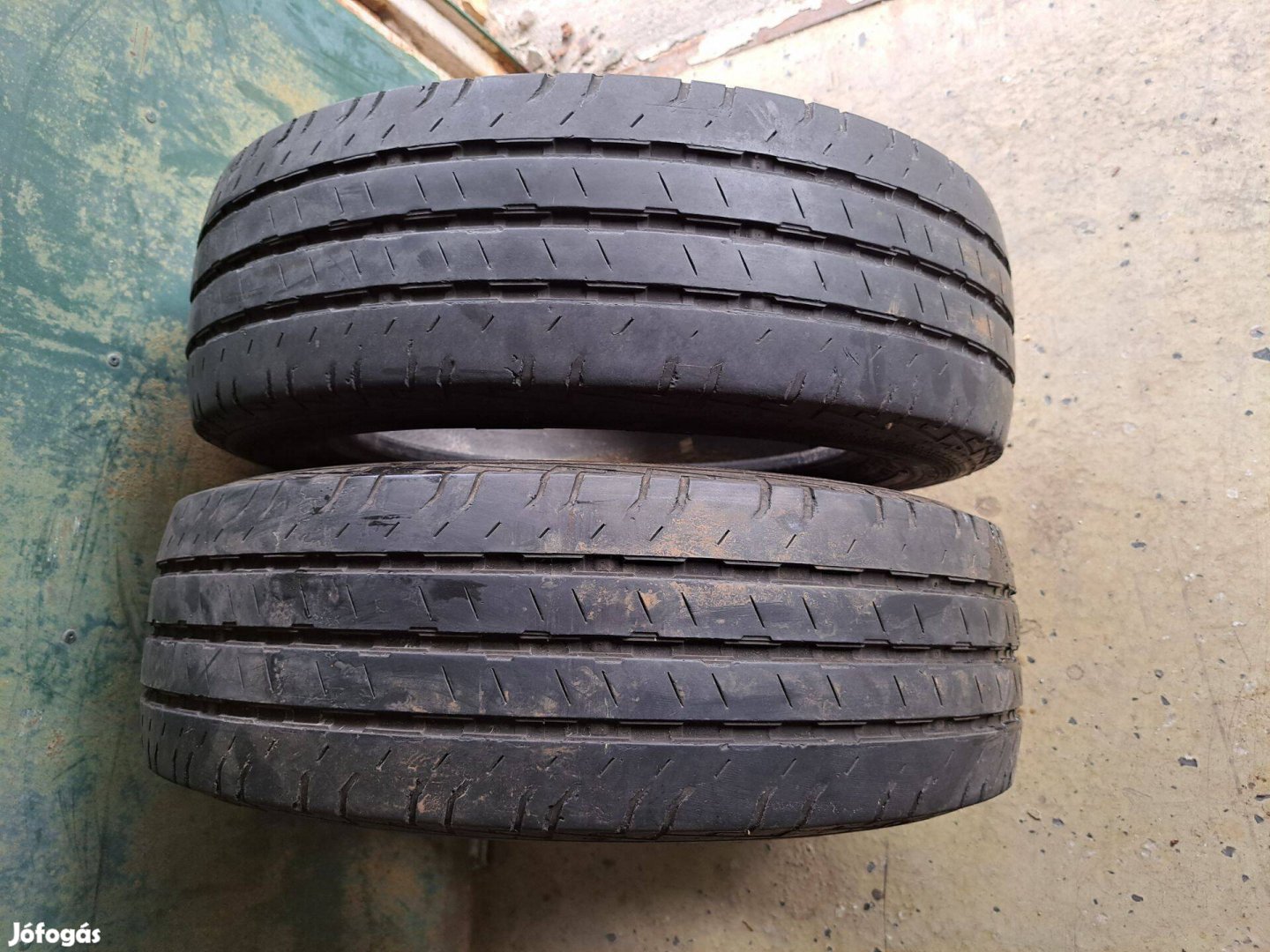 2db 195/65 R16c Continental Contivancontact 100 nyári teherautó gumi