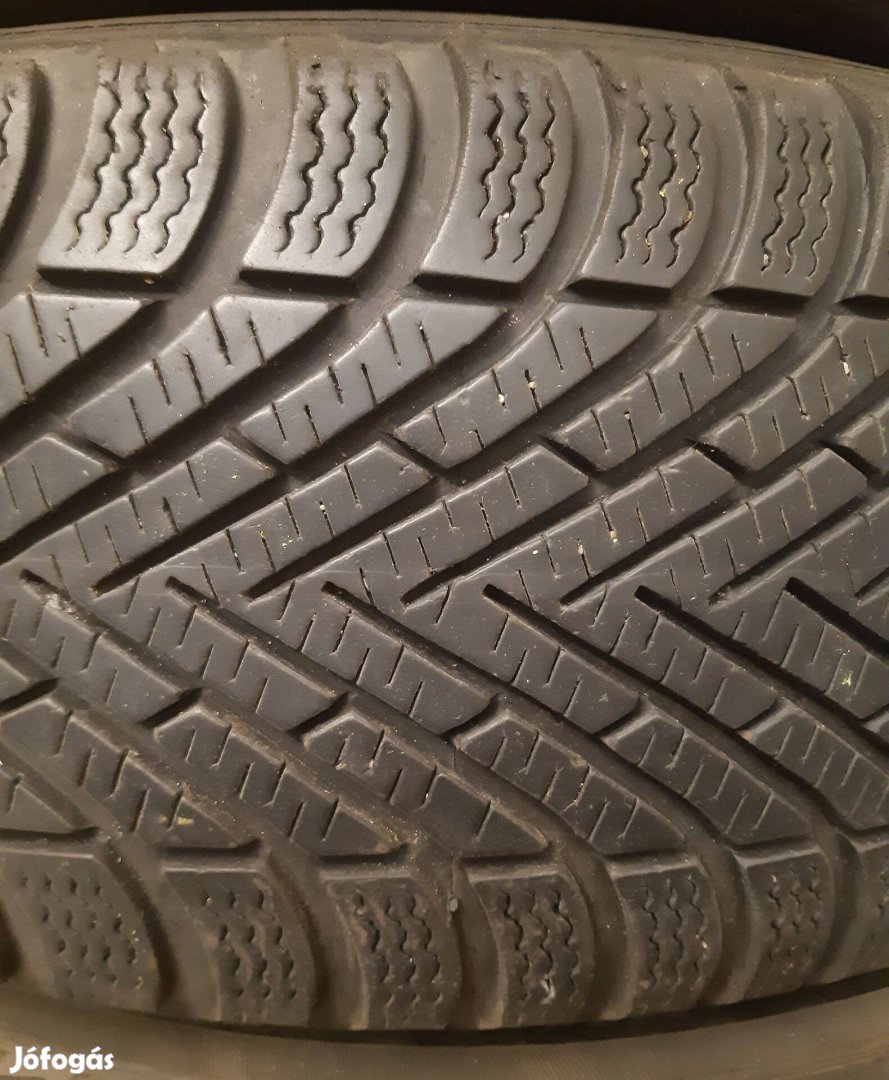 2db 205/55R16 91T Pirelli Wintercinturato téligumi