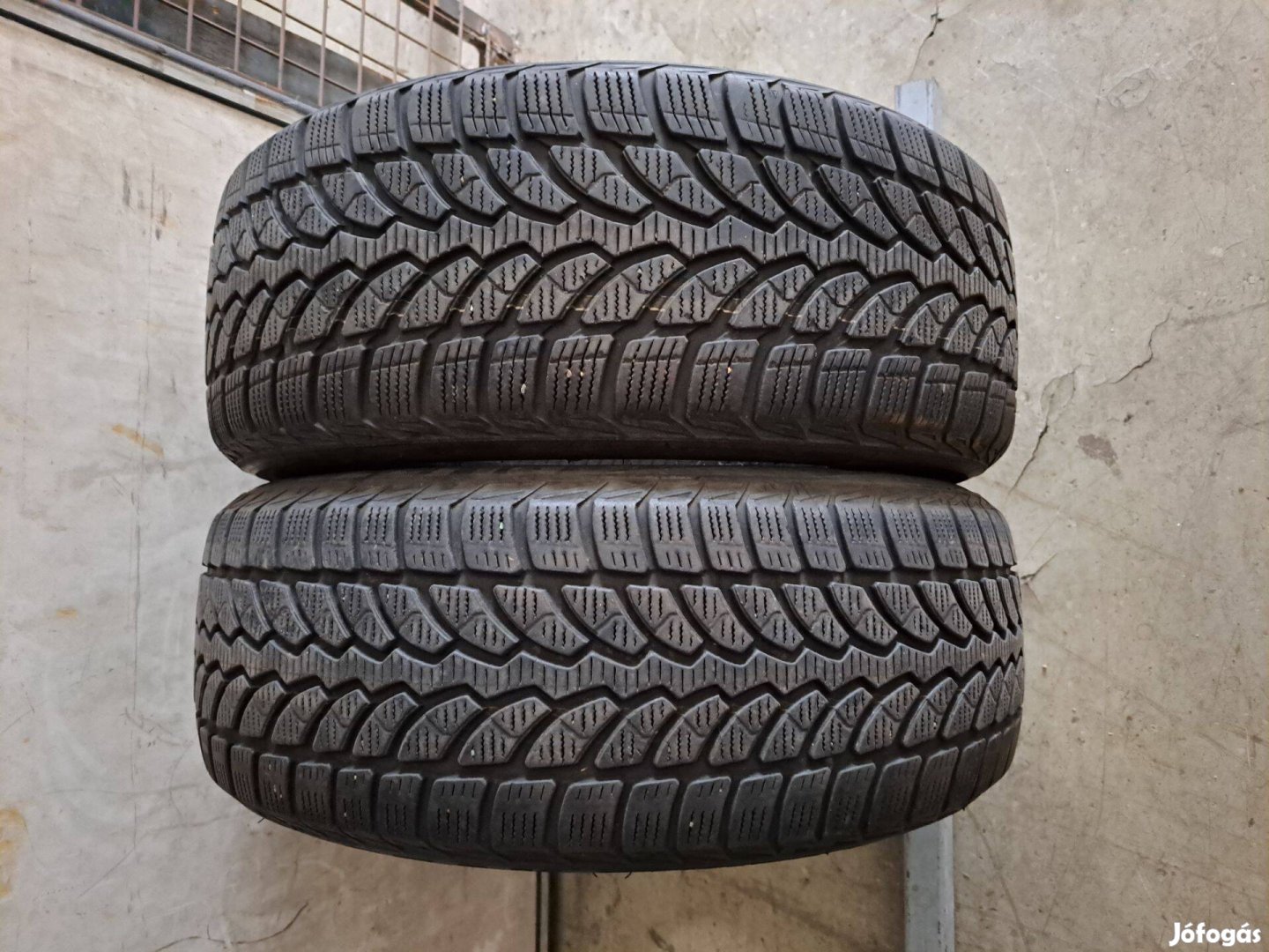 2db 205/55 R16 Bridgestone Blizzak LM-32 téli gumi eladó!!!