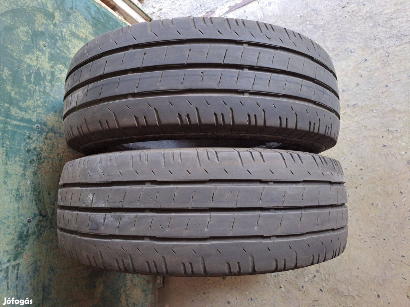 2db 205/65 R16C Continental Contivancontact 200 nyári teherautó gumi