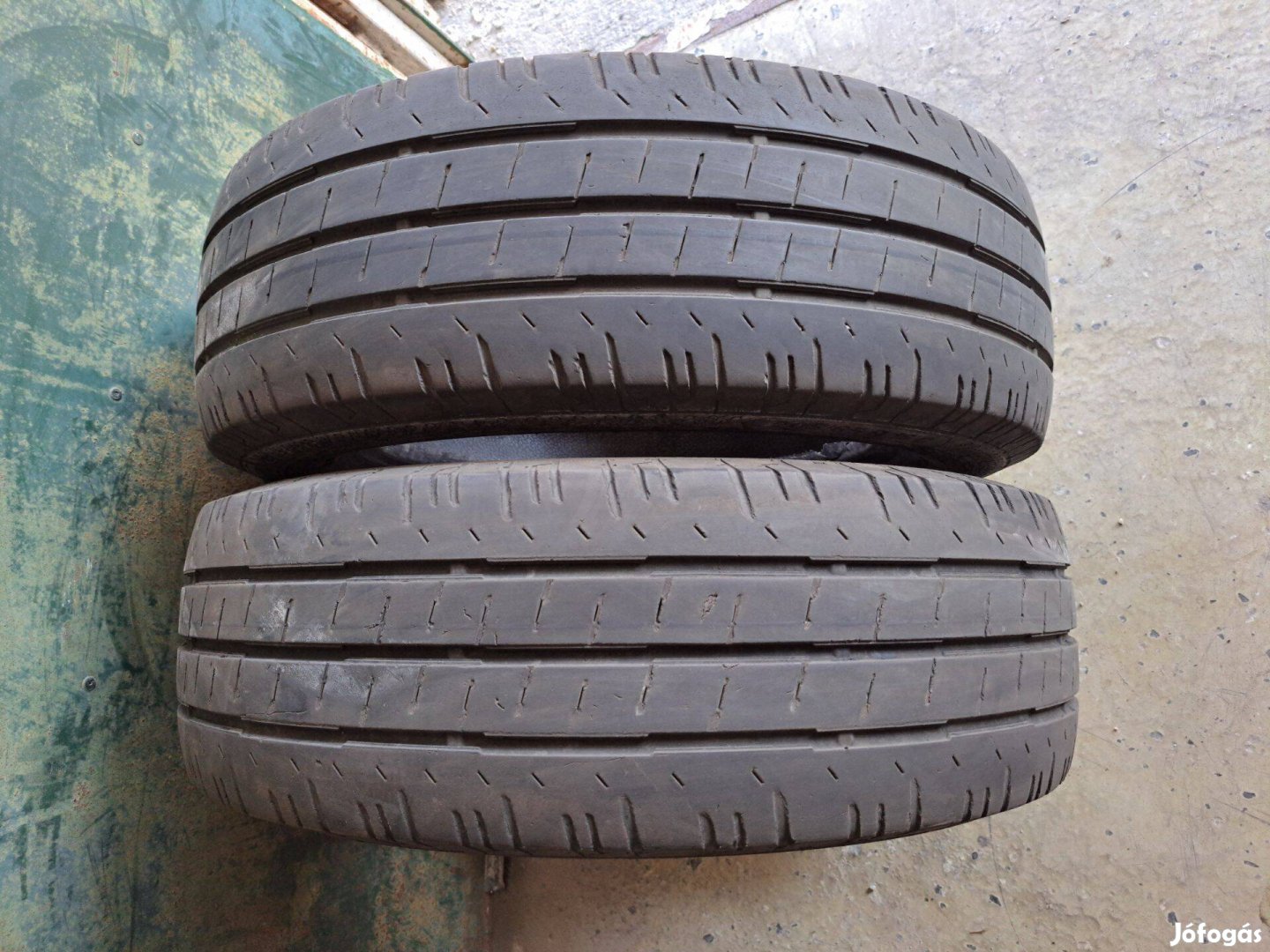 2db 205/65 R16C Continental Contivancontact 200 nyári teherautó gumi