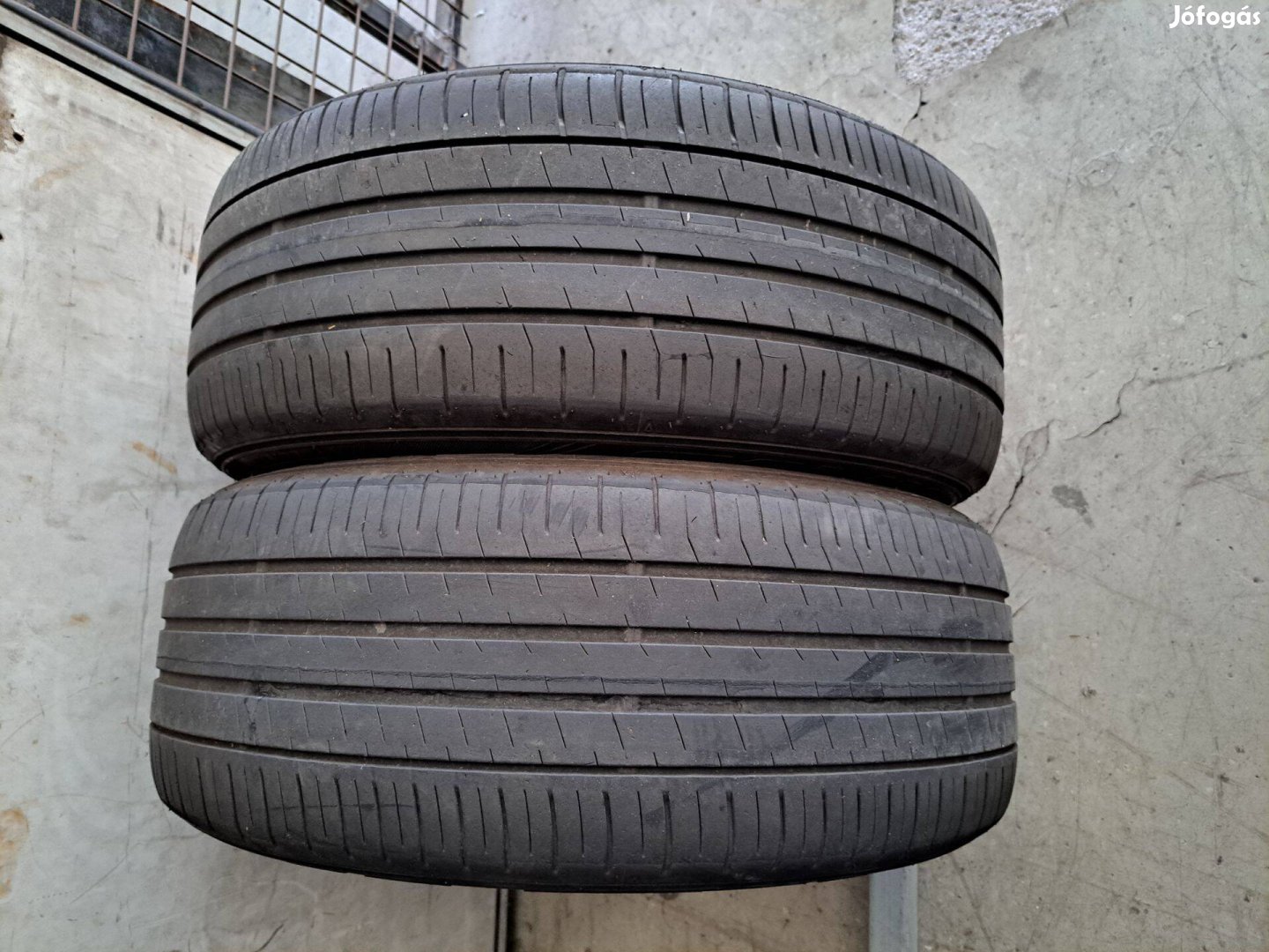 2db 215/55 R17 Falken Ziex ZE 310 Ecorun nyári gumi eladó!!! (DOT2022)