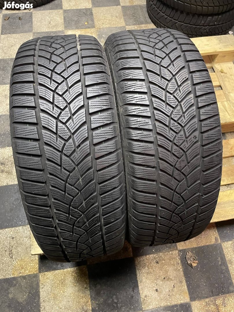 2db 215/55 R17 Good Year Ultragrip Performance + 