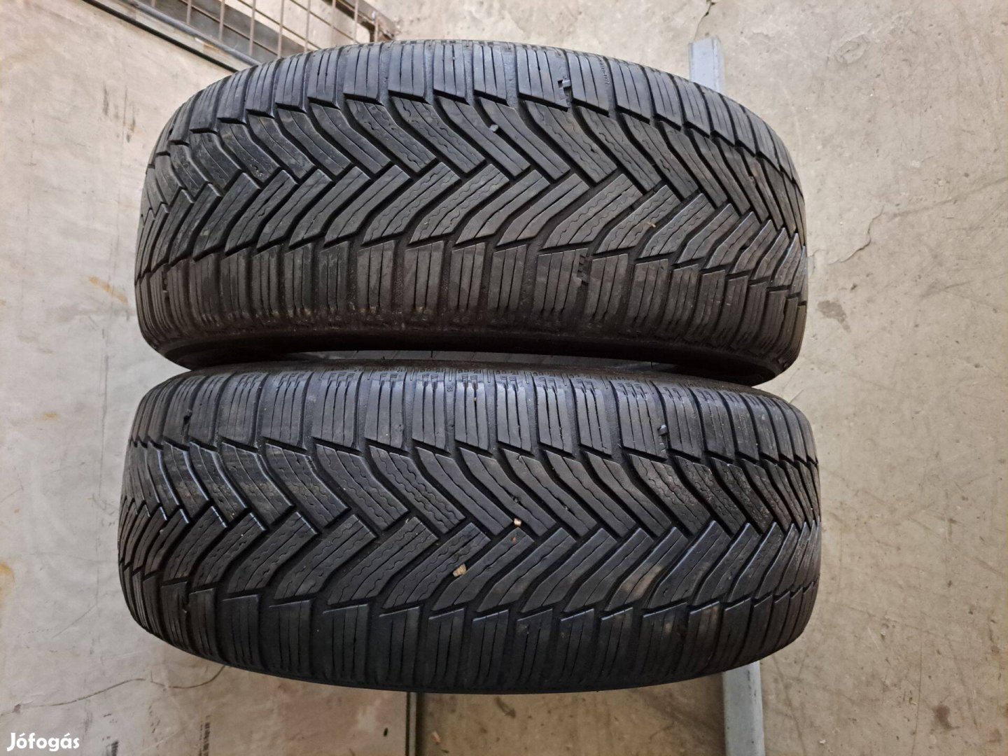 2db 215/55 R17 Michelin Alpin 6 téli gumi eladó! (DOT2018,34hét)