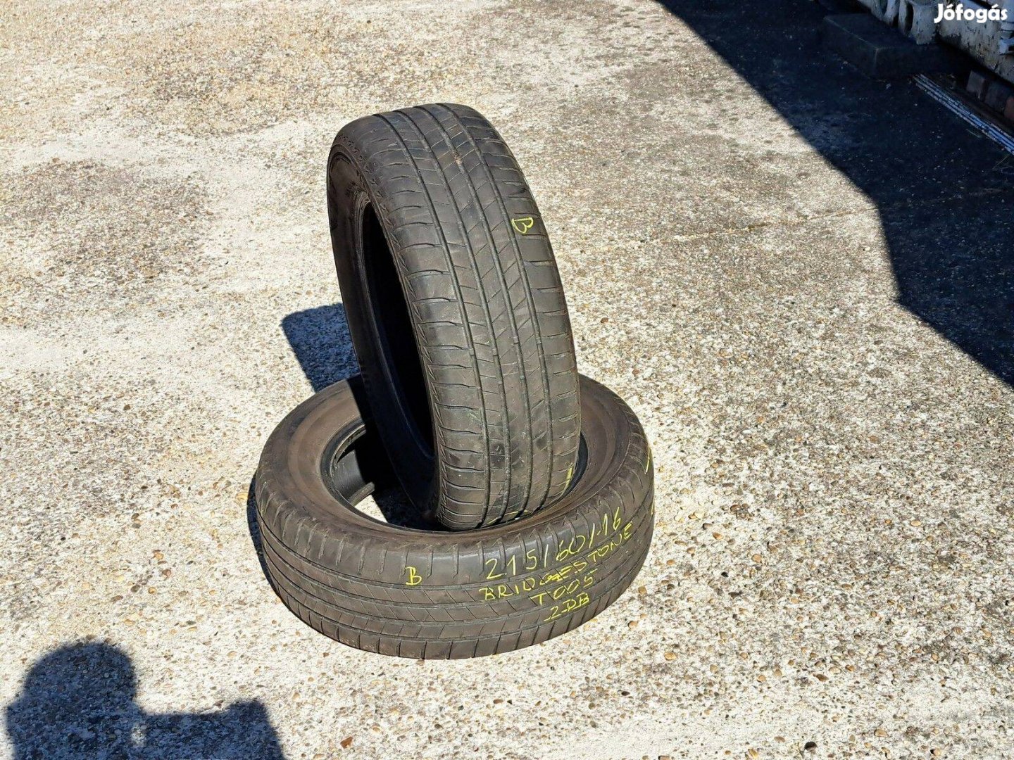 2db 215/60 R16 Bridgestone nyári gumi 215/60R16