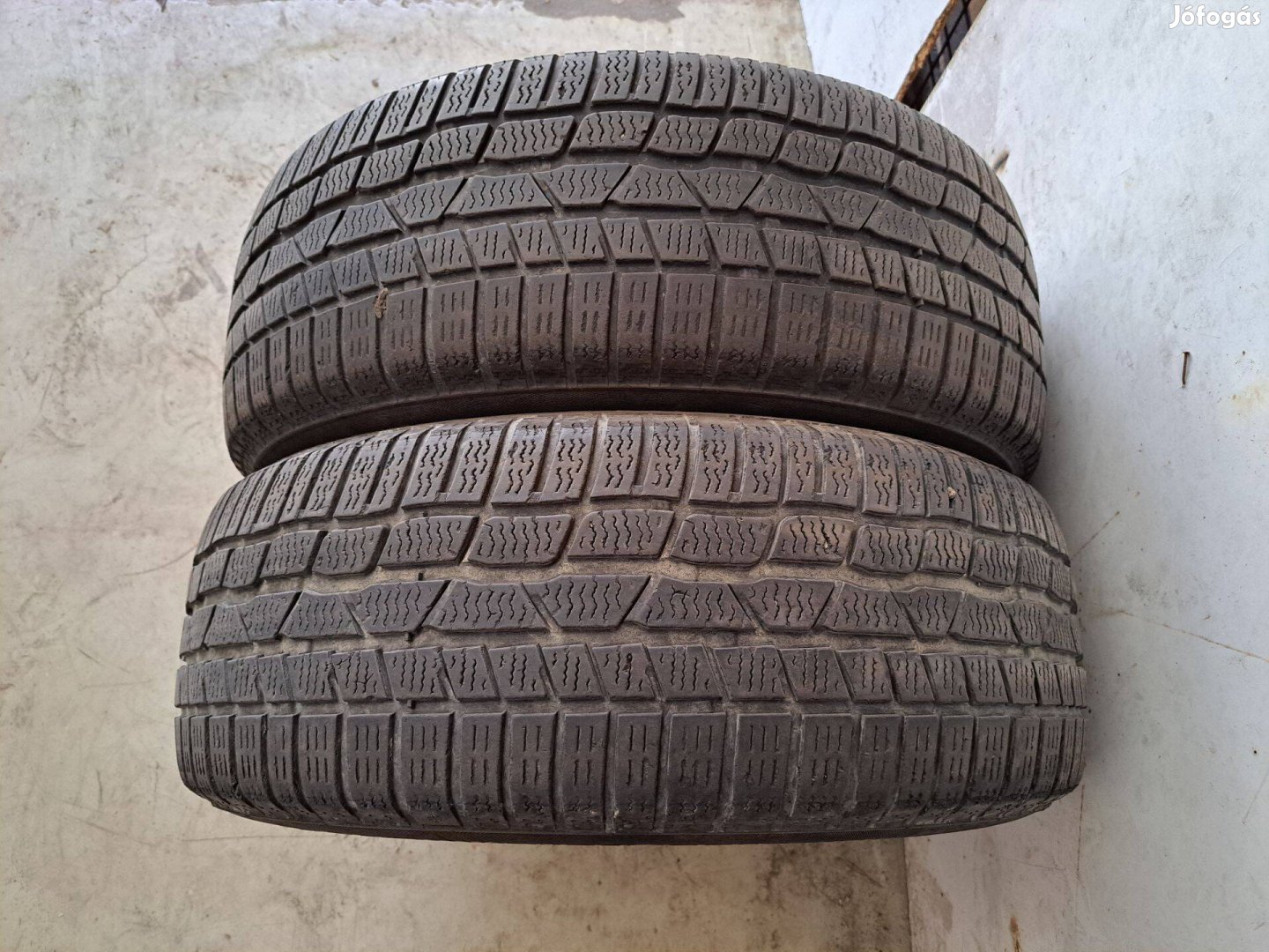 2db 215/60 R16 Continental Contiwintercontact TS830P használt téli gum