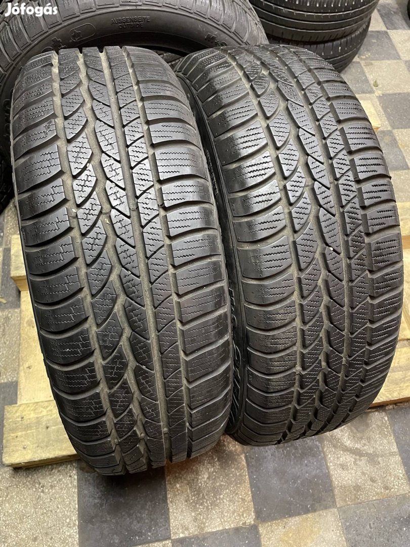 2db 215/60 R17 Continental 4x4 Wintercontact téli gumi