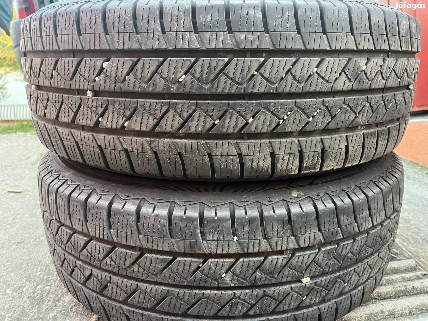 2db 215/65R16C újszeru hasznaltgumi elado
