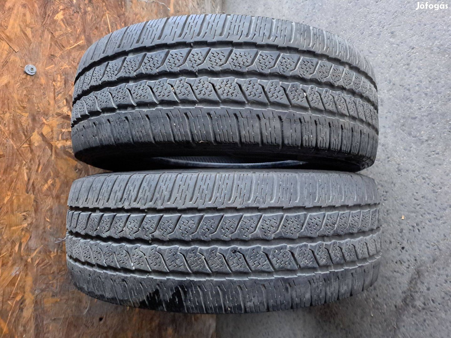 2db 215/65 R16C Continental Vancontact Winter teherautó gumi eladó!!!