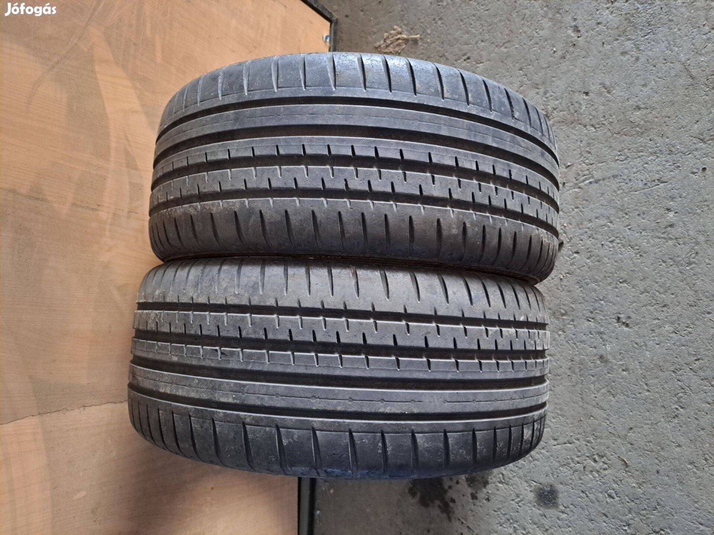 2db 225/40 R18 Continental Contisportcontact 2 (peremvédős) Nyári gumi