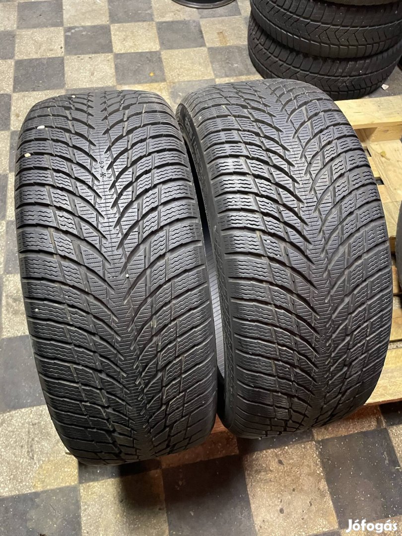 2db 225/45 R18 Nokian WR Snowproof P téli gumi