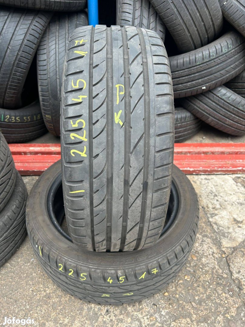 2db 225/45x17 Sailun nyári gumiabroncs. (3677822)