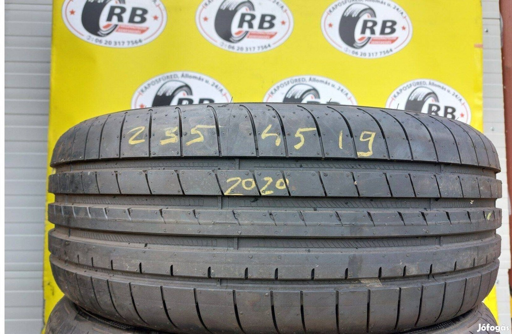 2db 235/45 r19 Goodyear nyári 2020 8mm 40000 Ft/db