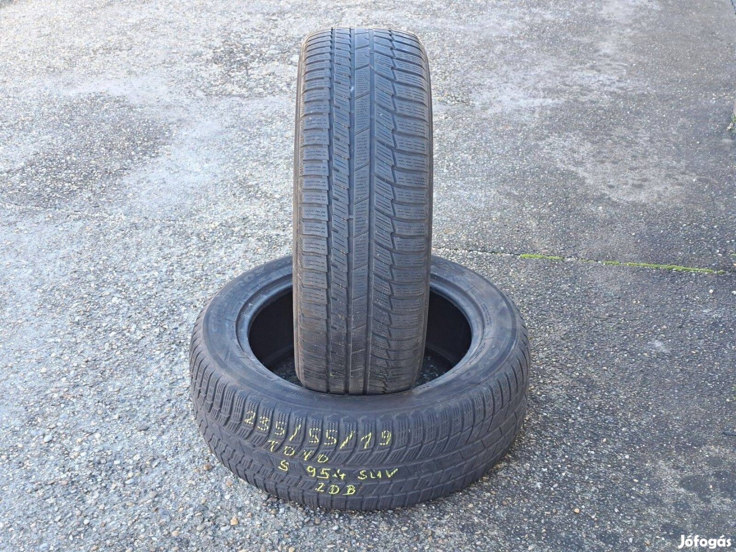 2db 235/55 R19 Toyo téli gumi 235/55R19
