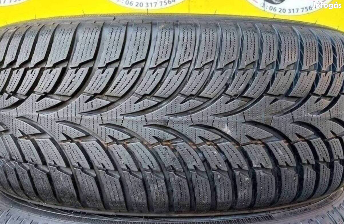2db 235/55 r17 Nokian téli 2018 8mm,,17500ft/db