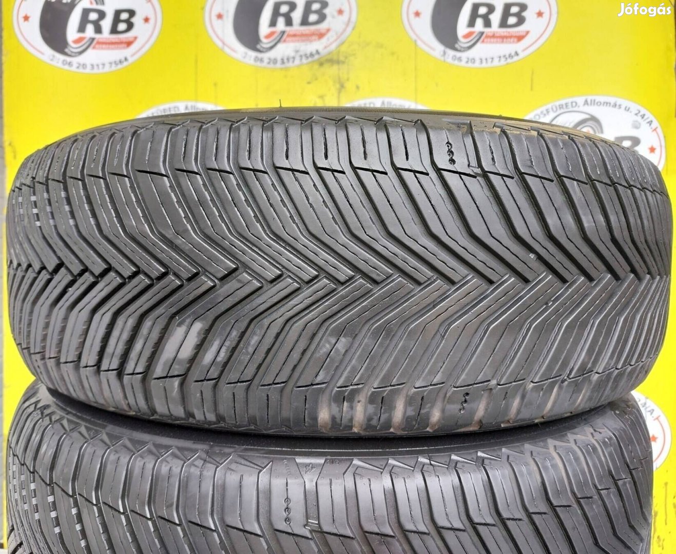 2db 235/55 r19 Michelin Crossclimate,,Évjárat2023,,6.5mm 35000/db