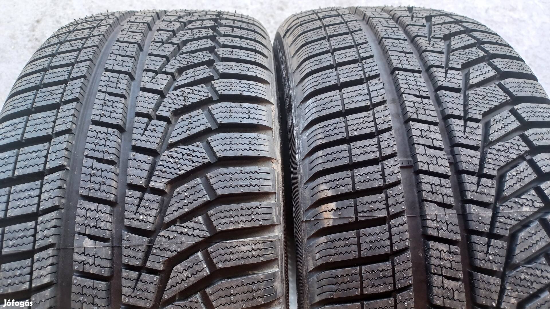 2db 245/40r19 új téligumi*Csere Érdekel