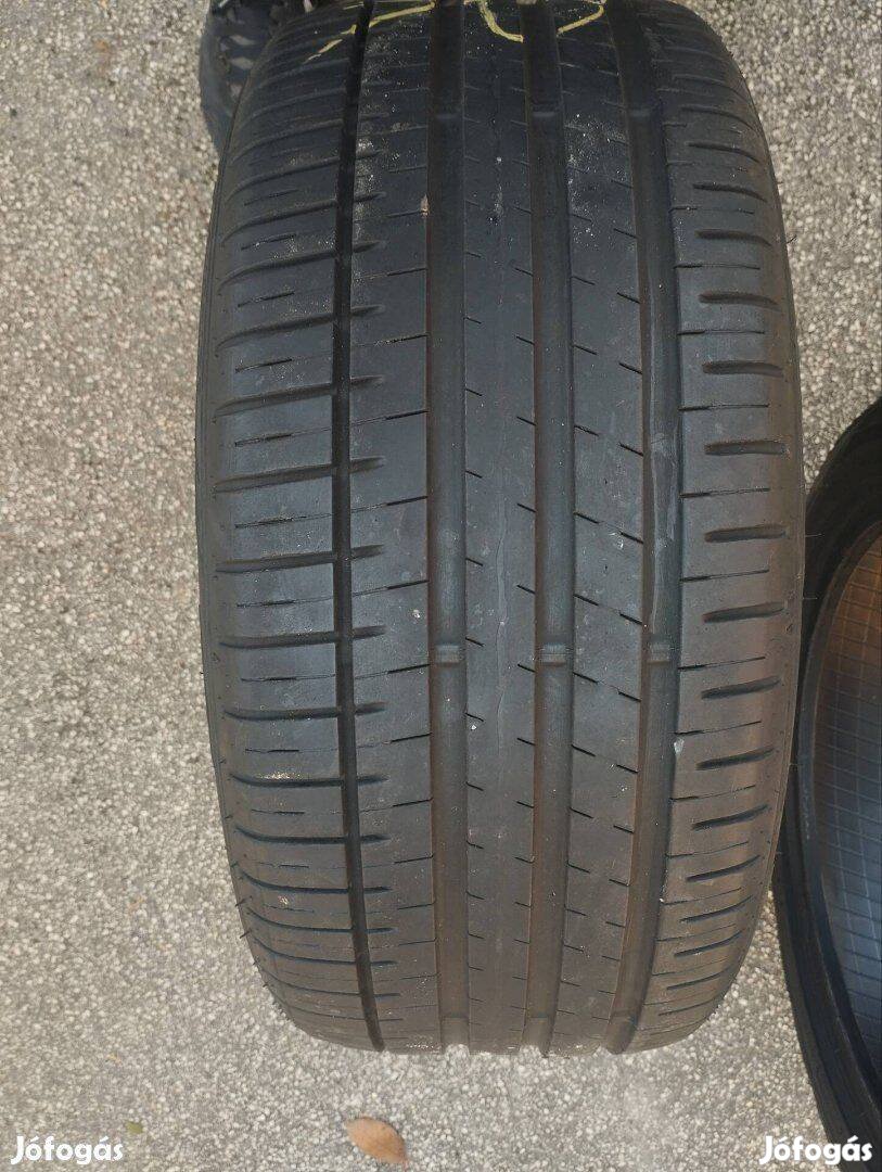 2db 245/45 17 Falken nyári gumi r17 "