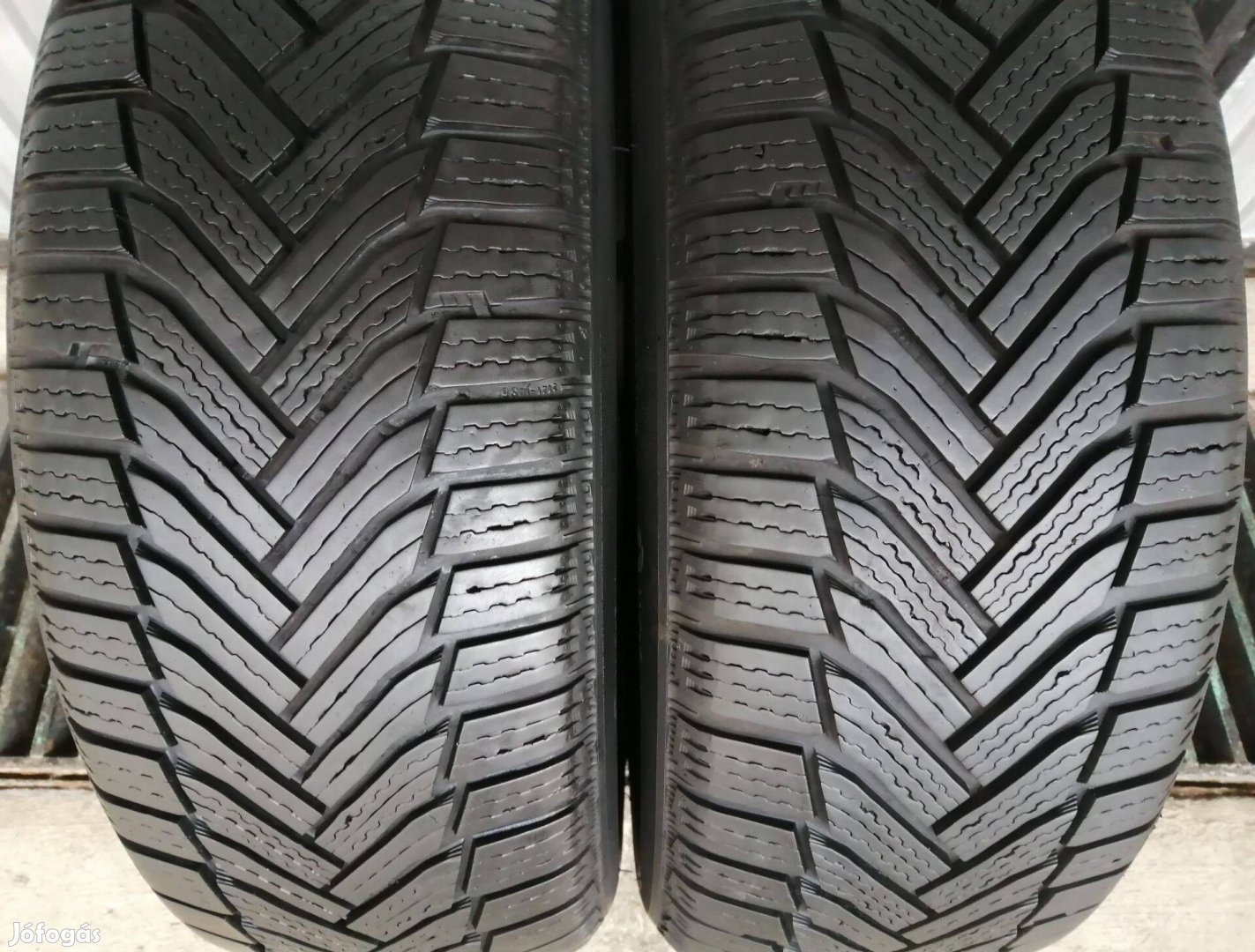 2db 4db 2020 Michelin 205/55 R16 205/55r16 téli gumi 7,3mm negyed áron