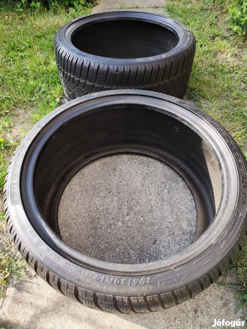 2db Dunlop SP Winter Sport 3D 295/30 r 19 téli gumi