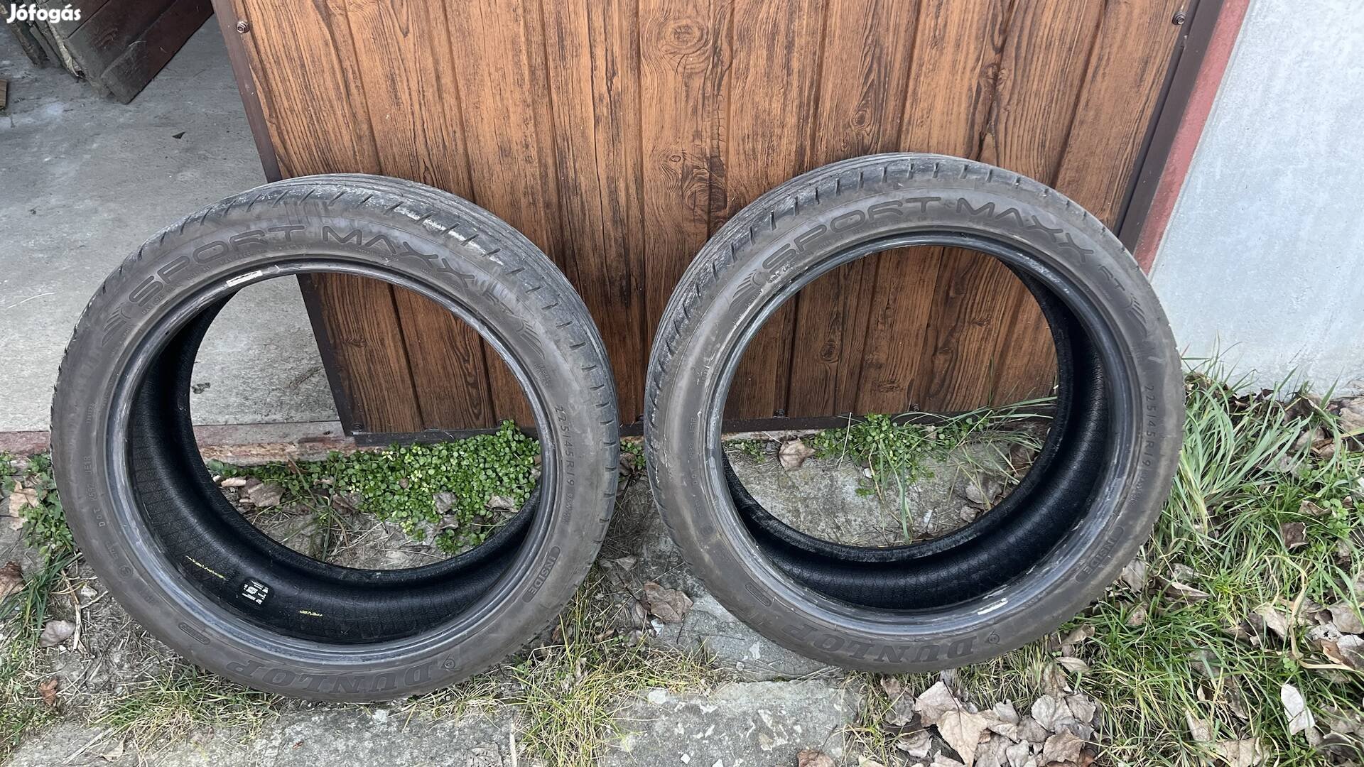 2db Dunlop Sport Maxx nyári gumi 225/45R19