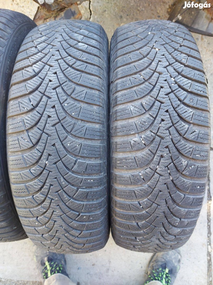 2db Goodyear 195/65 R15 téli gumi eladó 2019 évjárat