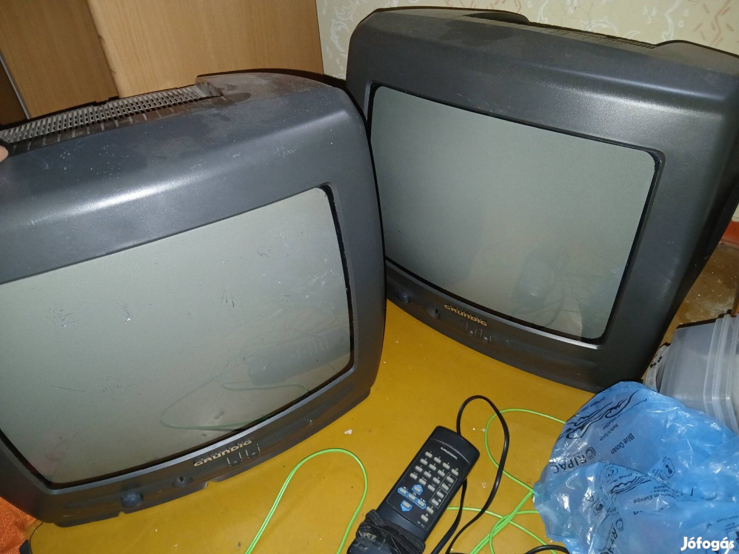 2db Grundig tv tévé televizió