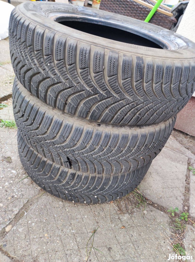 2db Használt hankook winter icept rs2 185/65 r14 téli gumi eladó