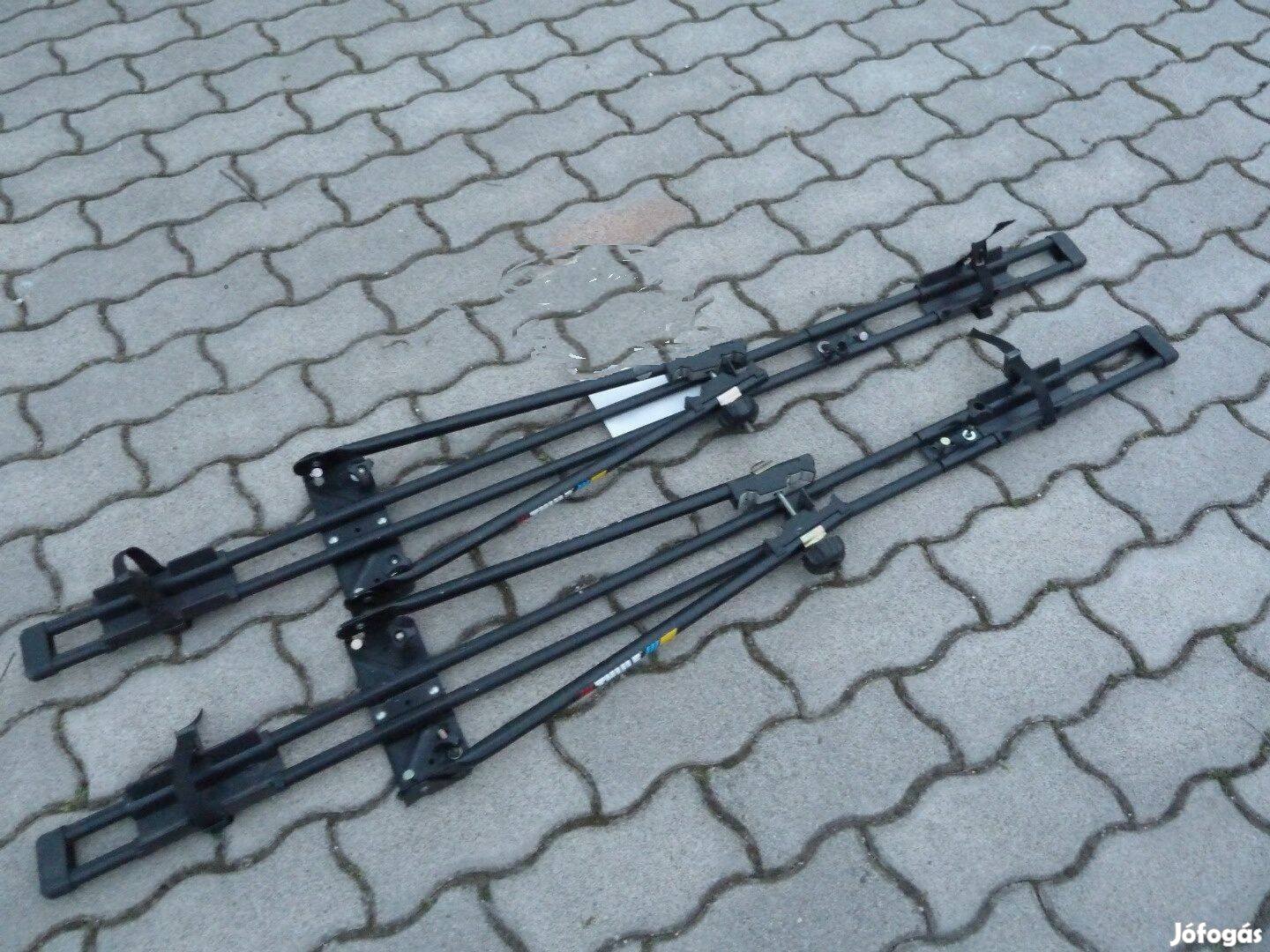 2db Thule 566 Kerékpártartó Kerékpárszállító