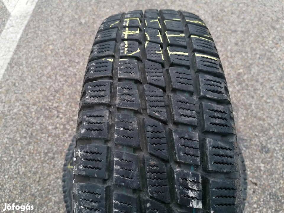 2db. Toyo 195/70R15C, 15C téli gumi eladó