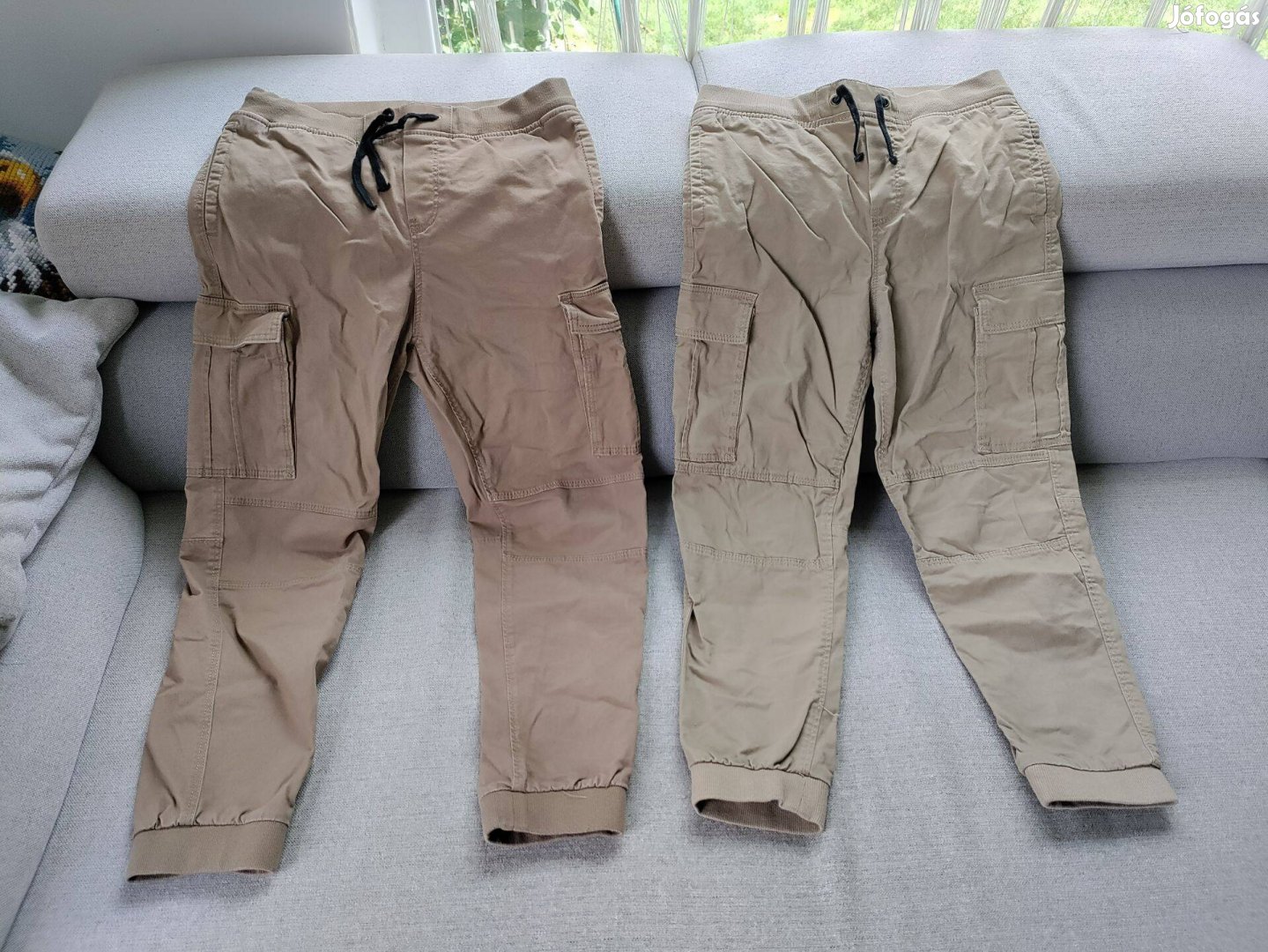 2db-os jogger (H&M) 158-as, de kisebb!