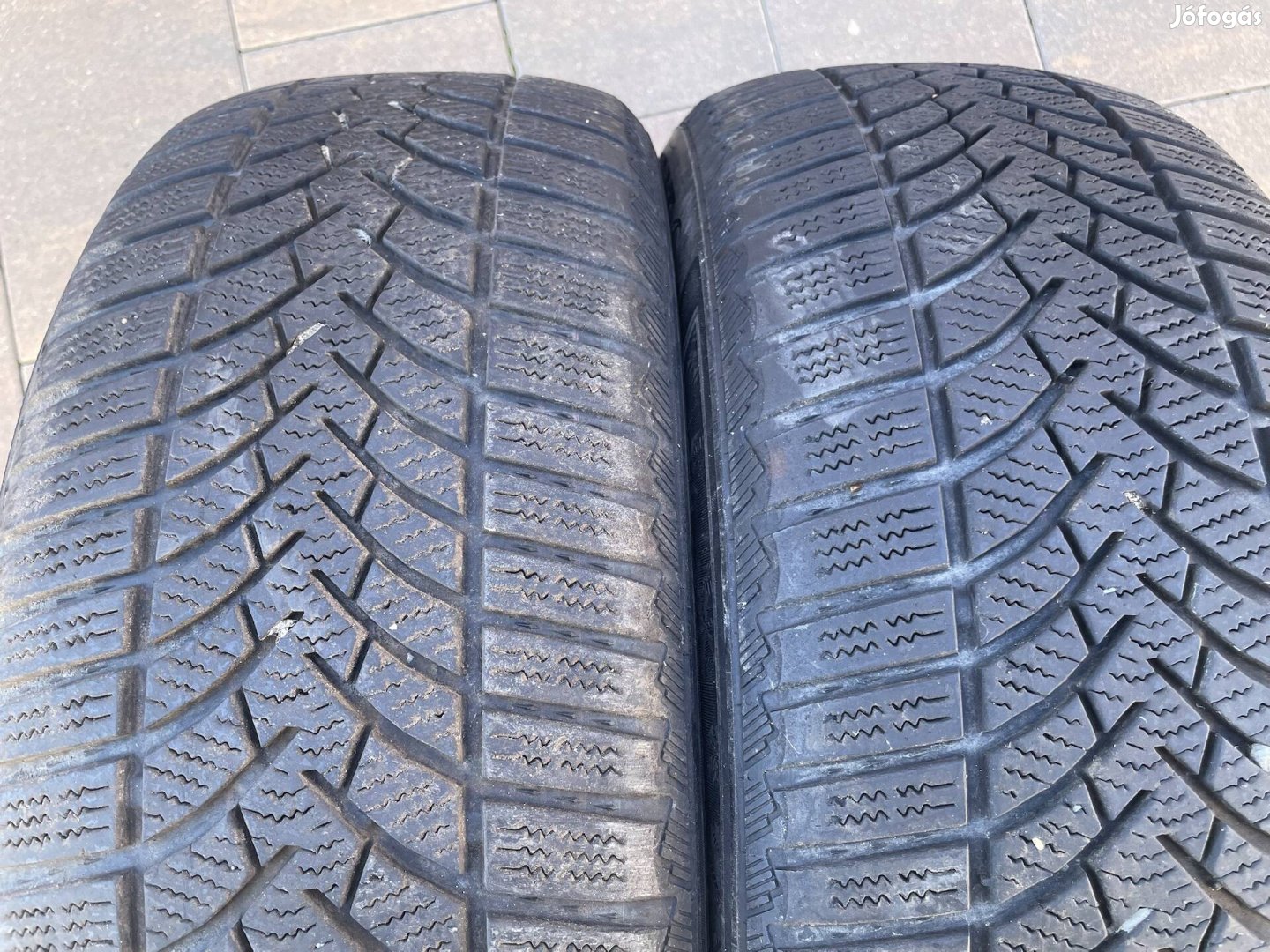 2db semperit speed-grip 3 215/55 R16 téli gumi