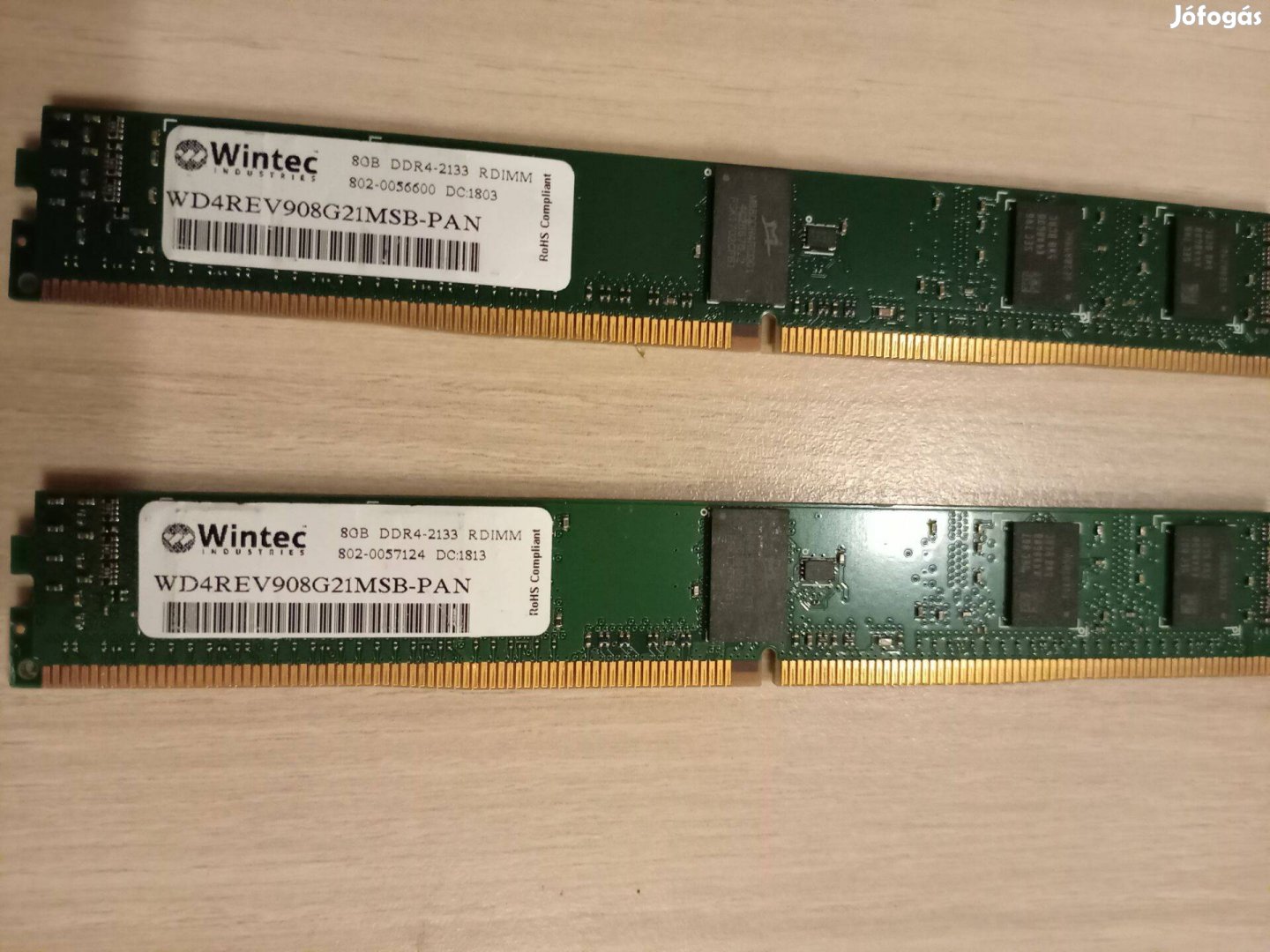2x8GB DDR4 ECC memória