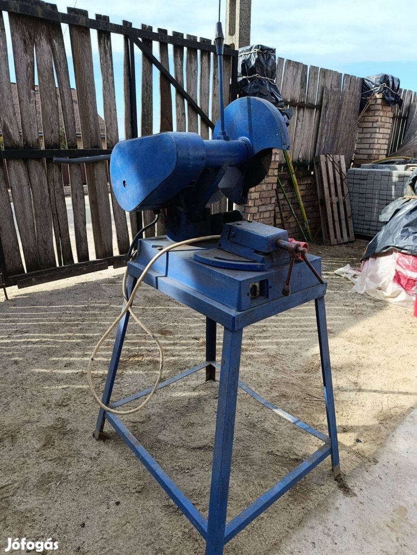 300-as Gyorsdaraboló, billenő fűrész 380 V