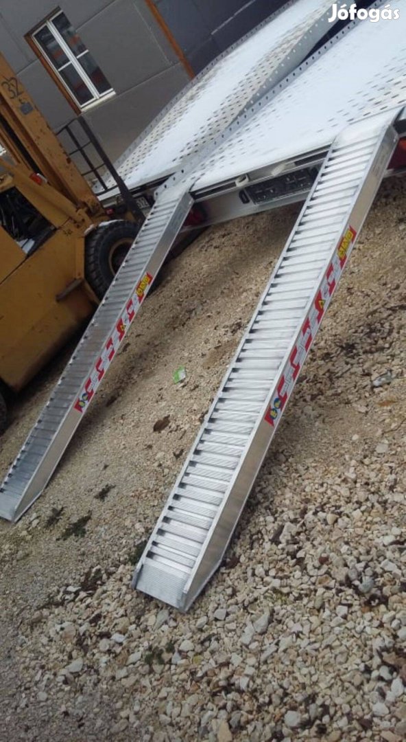 300 as rampa 2340kg ig feljáró jcb traktor stb házhozszállítva is