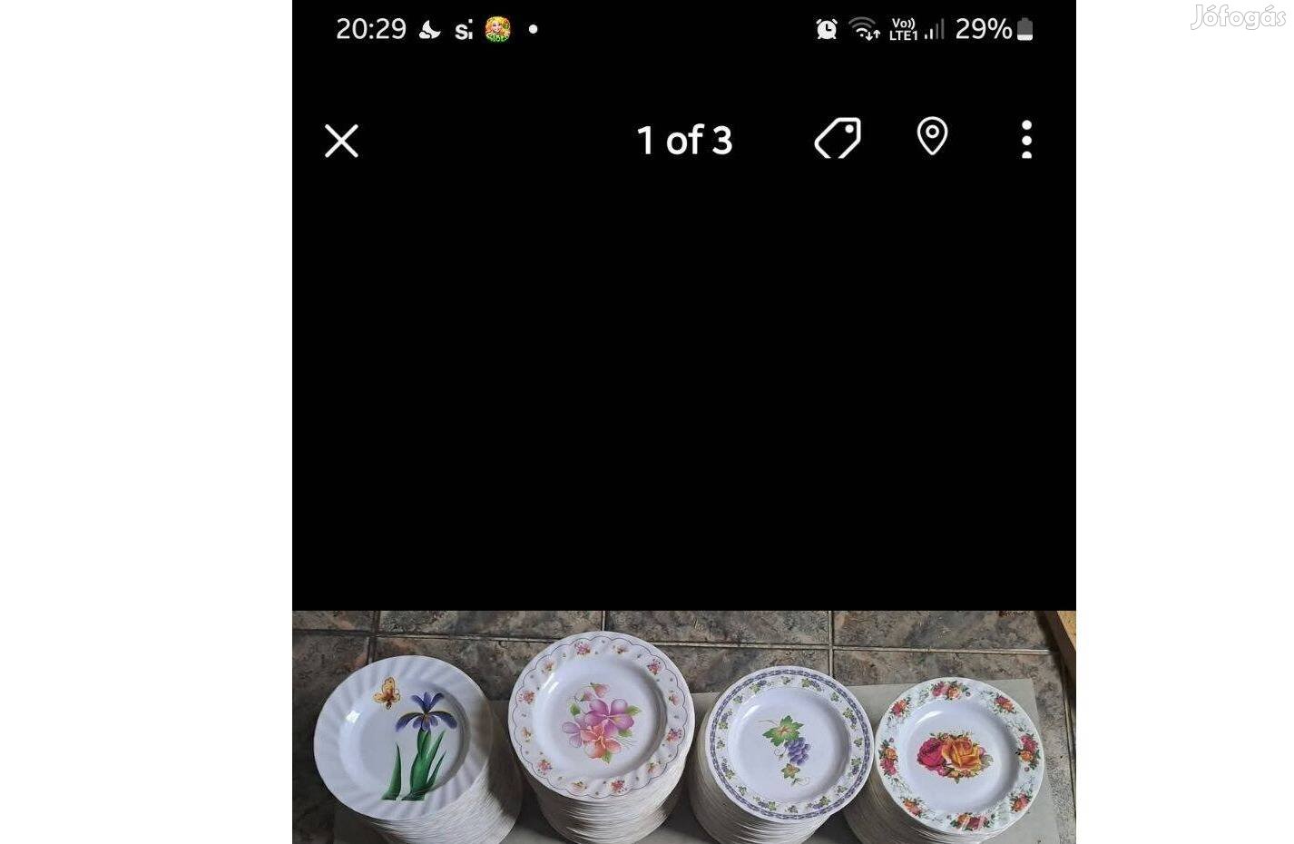 300db műanyag tányér egyben elafó4 ezer ft