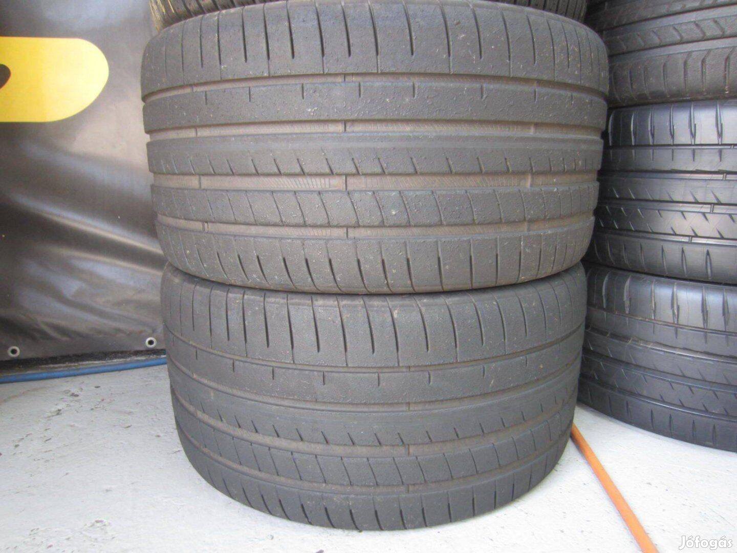 305/30 R21 Goodyear Asymmetric3 104Y