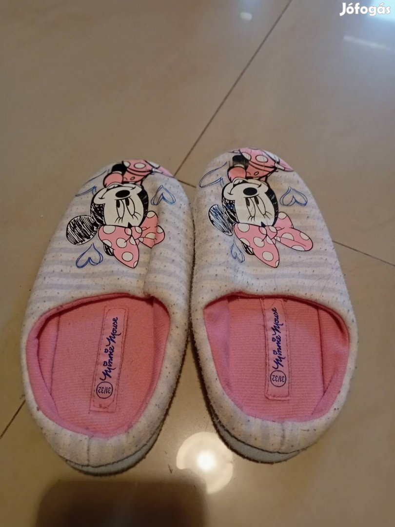 30-32 papucs mamusz Minnie egér disney