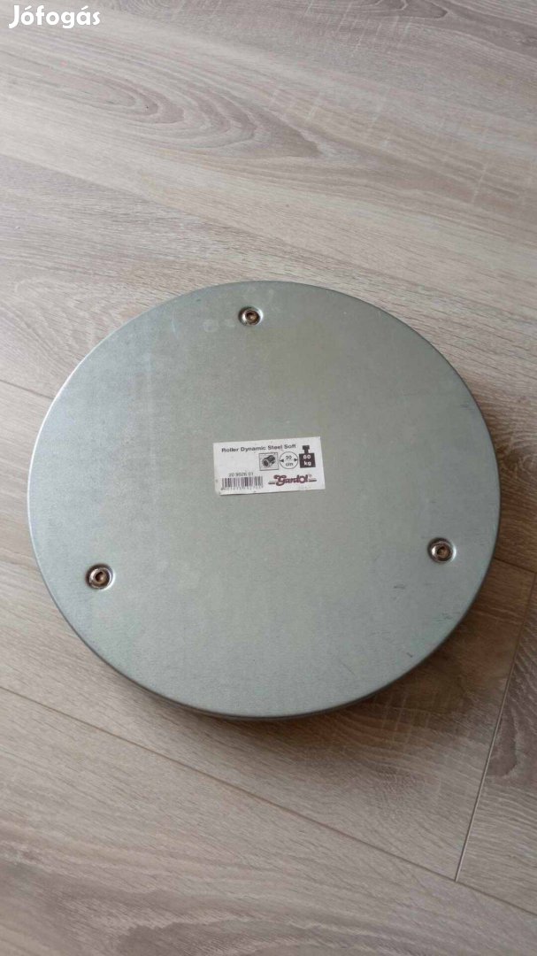 30 cm átm gurulós fém virágtartó 1500 Ft