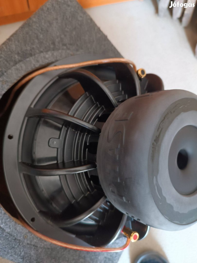 30 cm-es mélynyomó, mélyláda - Phase Linear Thriller Pro 12 