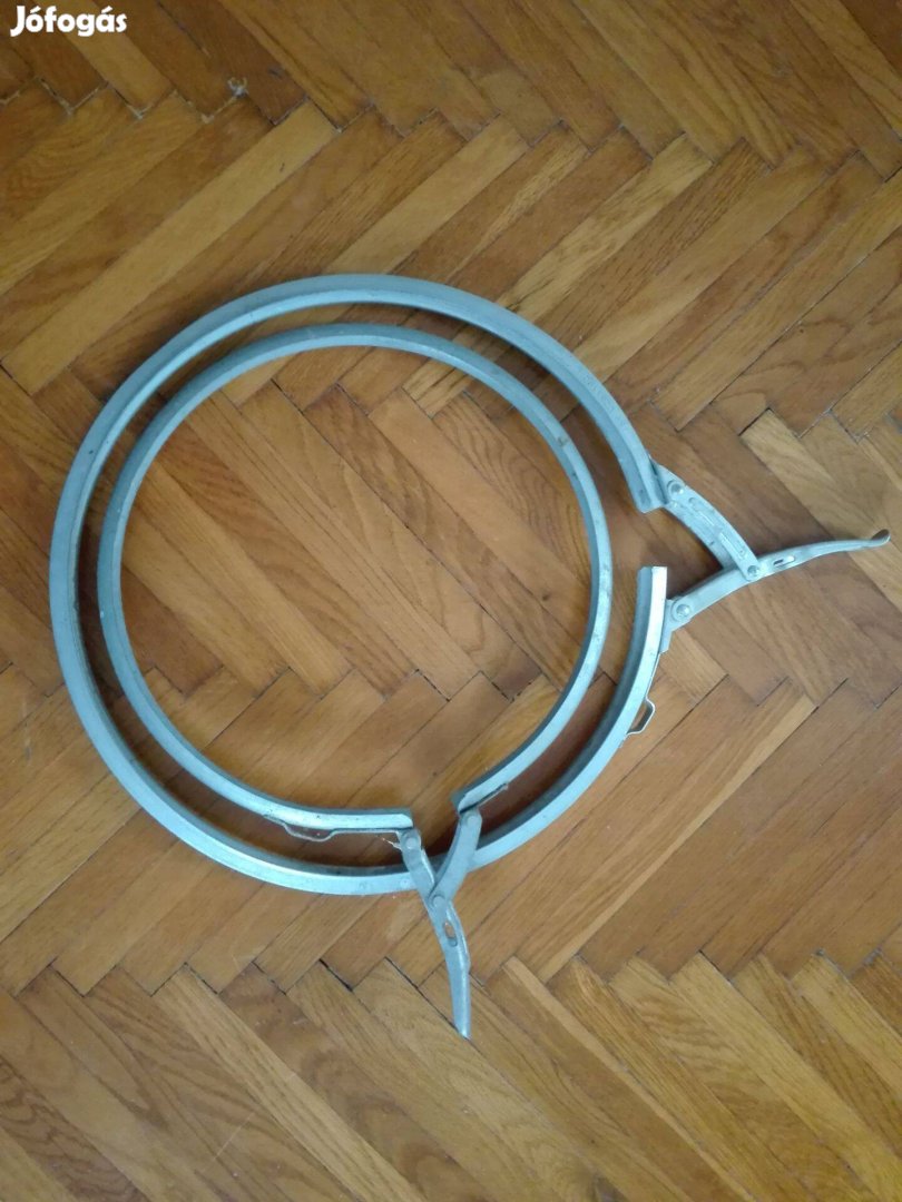 30 és 60 l műanyag hordó csat