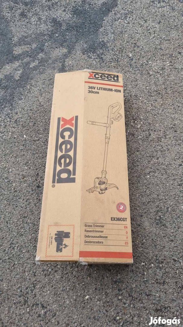 30cm vágási széllességgel minőségi szegélynyíró fűkasza, szegélyvágó